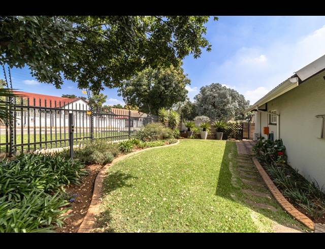 3 BEDROOM HOUSE FOR SALE IN BRACKENDOWNS